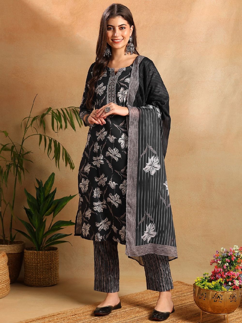 Black Rayon Blend Floral Printed Straight Kurti Pants With Dupatta