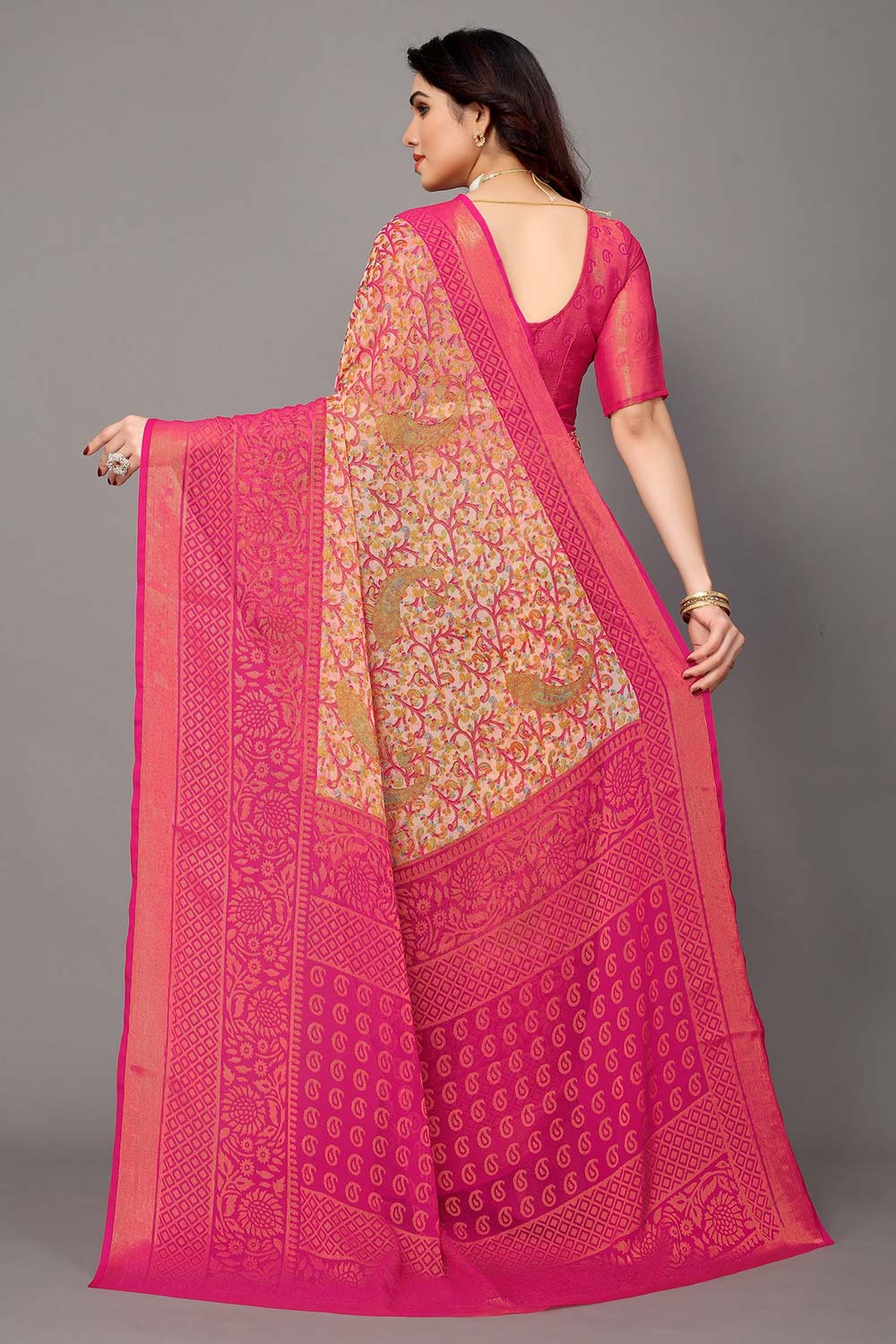 Pink Chiffon printed Saree