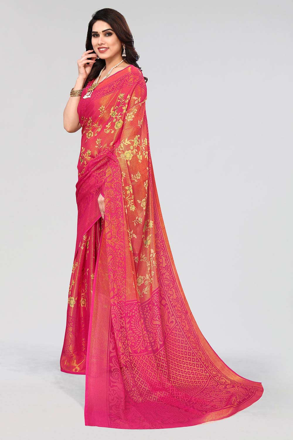 Pink Chiffon printed Saree