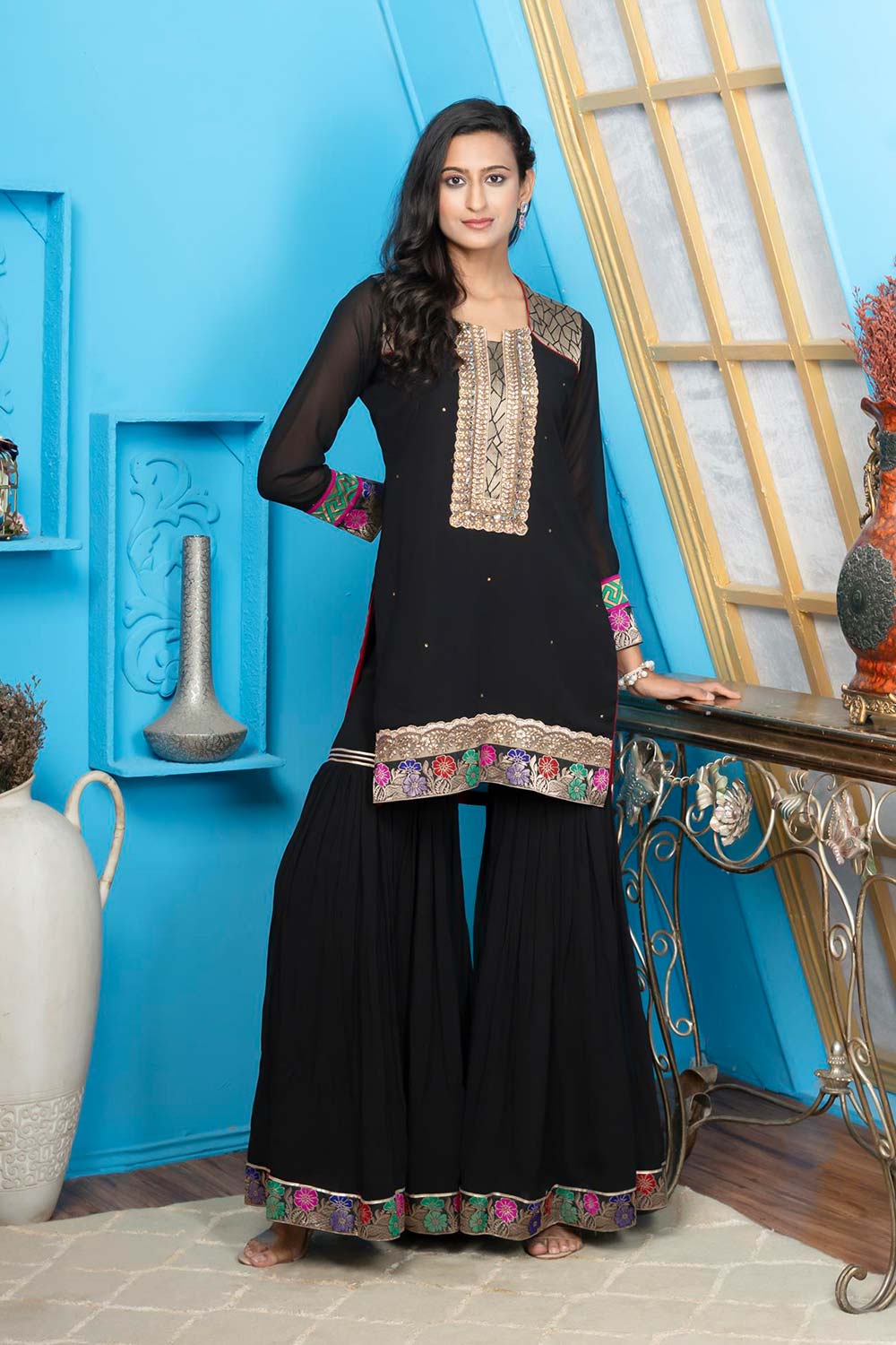 Black Embroidered Georgette Straight Cut Kurta