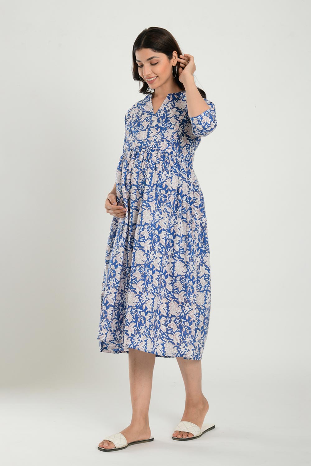 Blue Cotton Floral Jaal Sweetheart Neck Nursing Dress