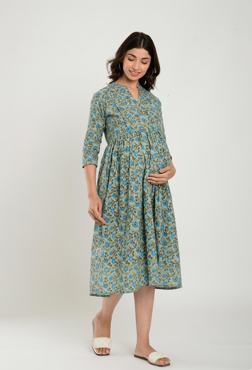 Green Cotton Floral Jaal Sweetheart Neck Nursing Dress