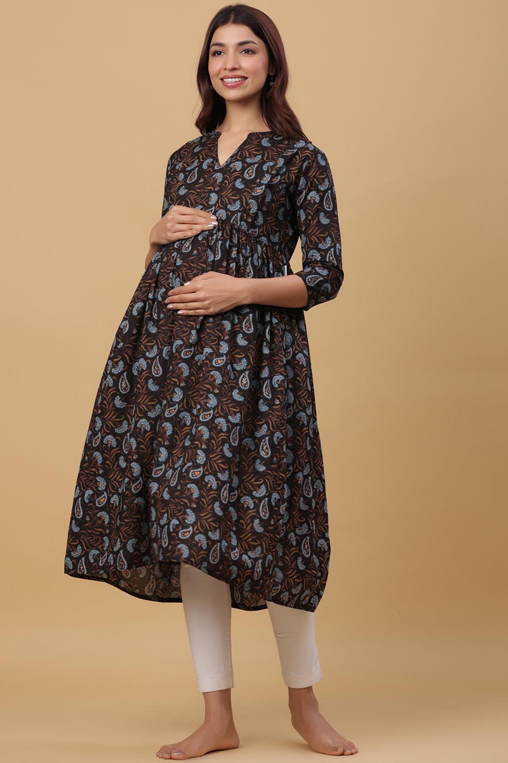 Black Cotton Floral Jaal Sweetheart Neck Nursing Kurta