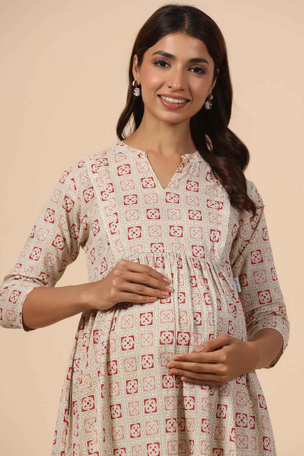 Cream Cotton Floral Jaal Sweetheart Neck Nursing Kurta