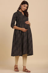 Black Cotton Lines Sweetheart Neck Nursing Kurta