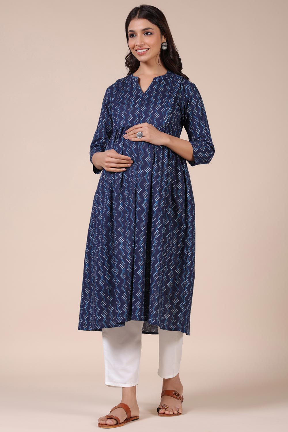 Blue Cotton Lines Sweetheart Neck Nursing Kurta