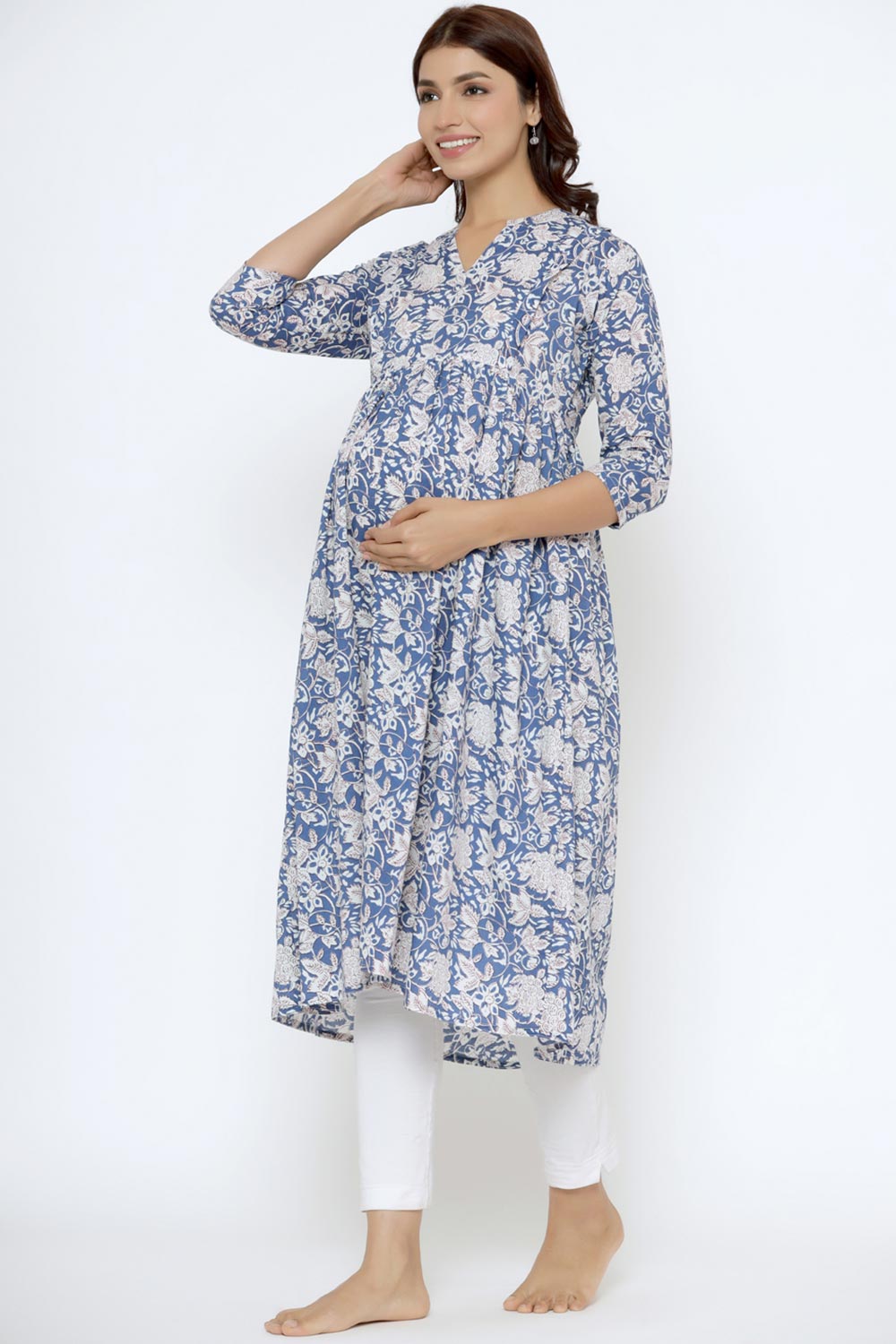 Blue Cotton Floral Jaal Sweetheart Neck Nursing Kurta