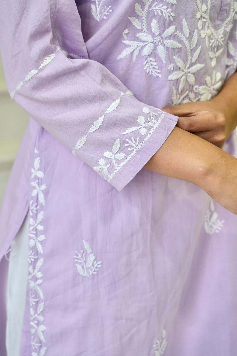 Pakizah Chikankari cotton kurti in Lavender