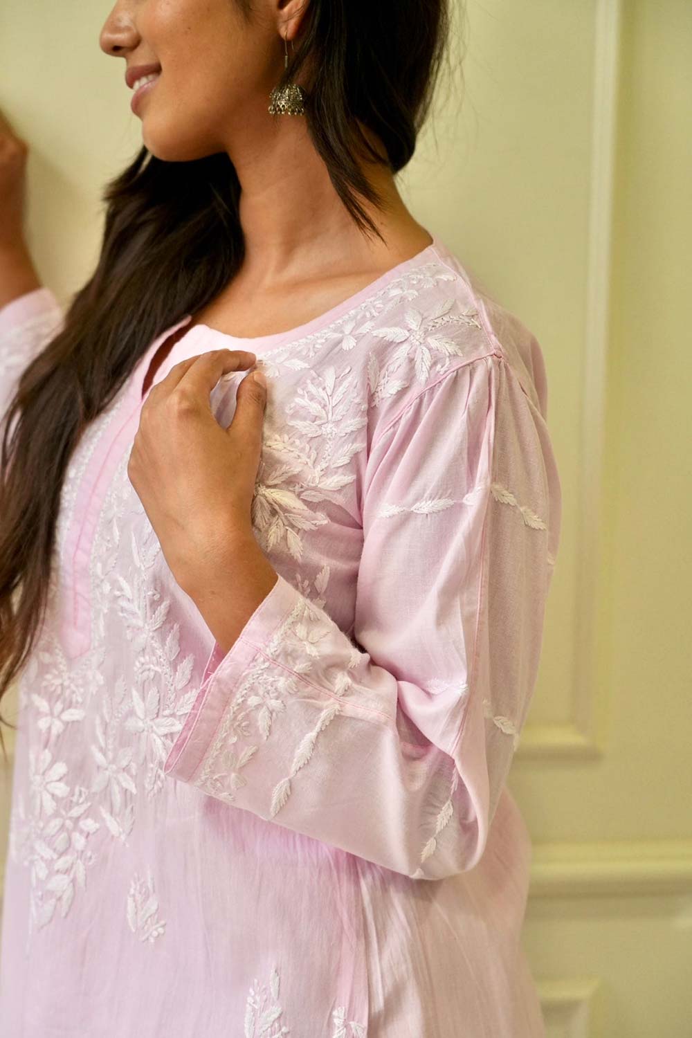 Pakizah Chikankari cotton kurti in Pink