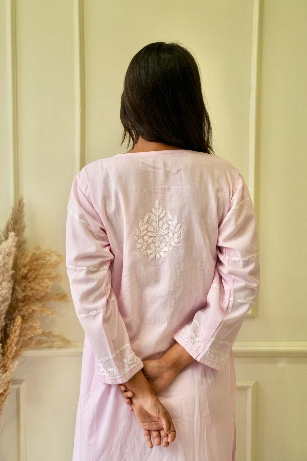 Pakizah Chikankari cotton kurti in Pink