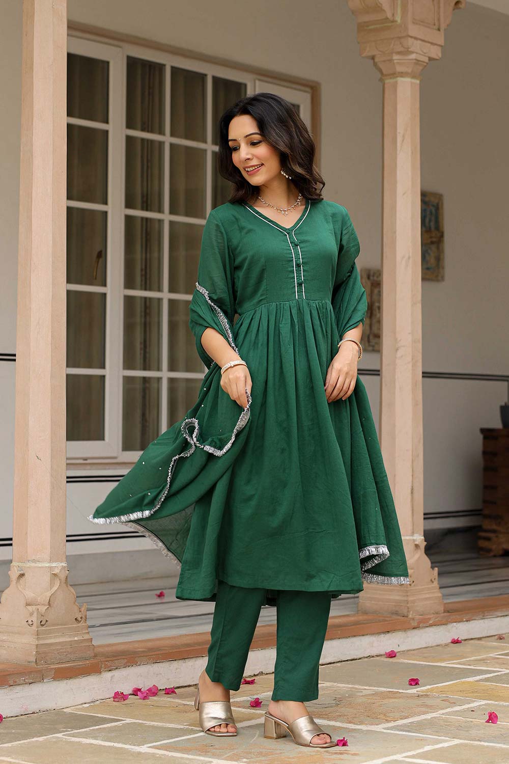 Bottle Green Cotton Solid V-Neck Anarkali Suit Set