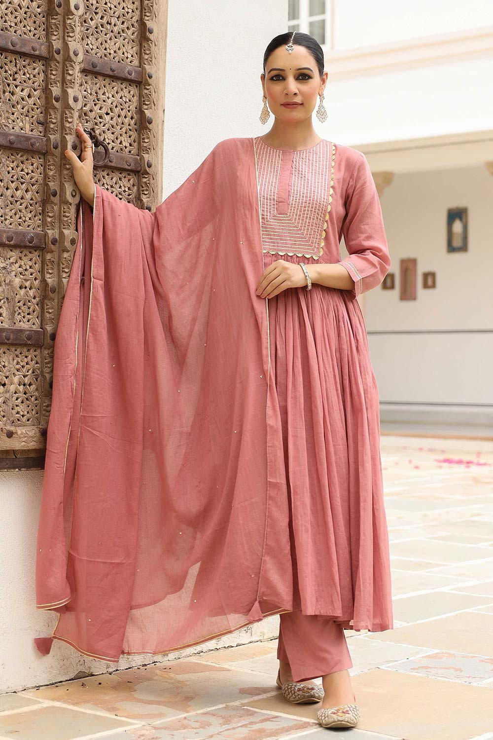 Dusty Pink Cotton Solid Round Neck Anarkali Suit Set