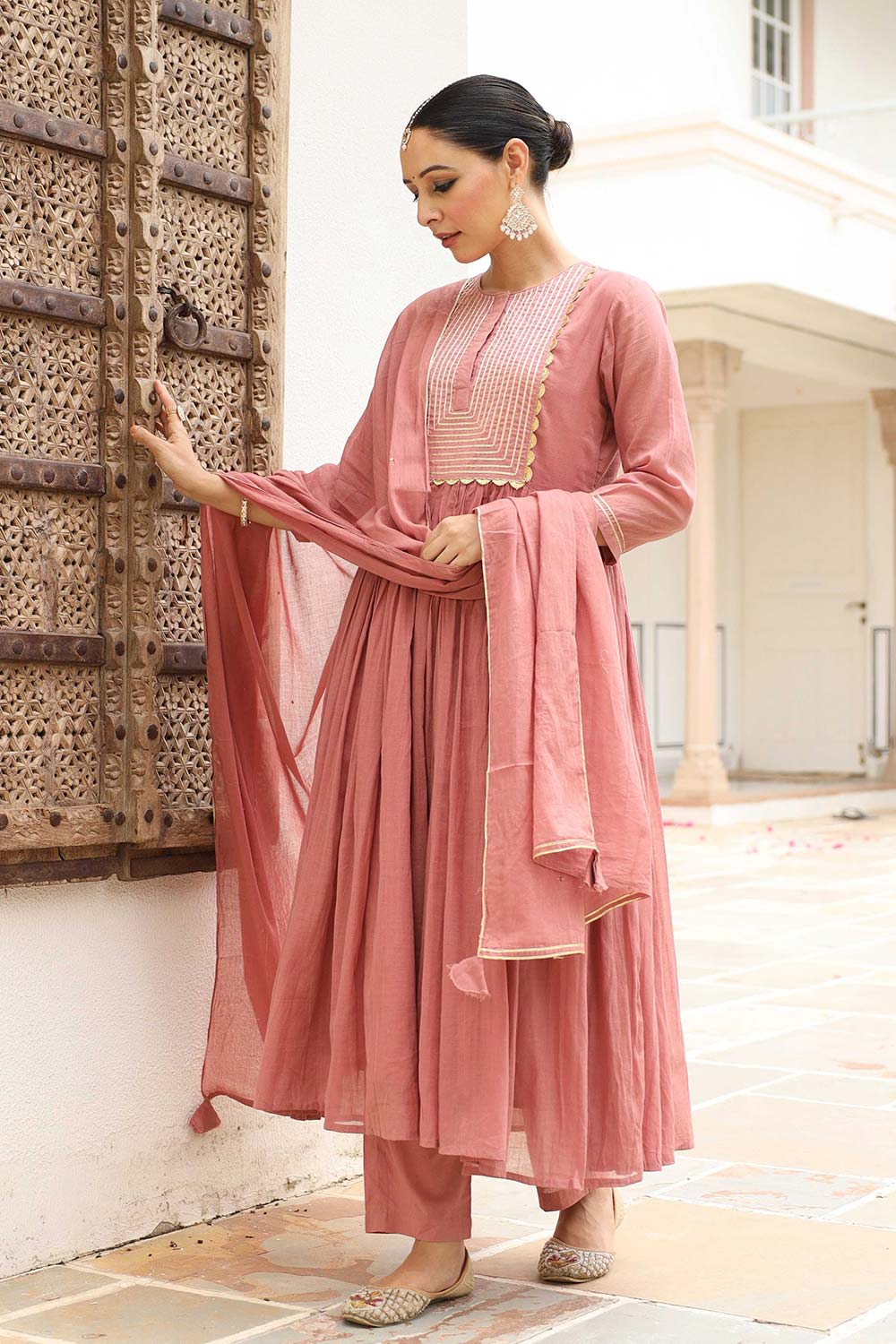 Dusty Pink Cotton Solid Round Neck Anarkali Suit Set