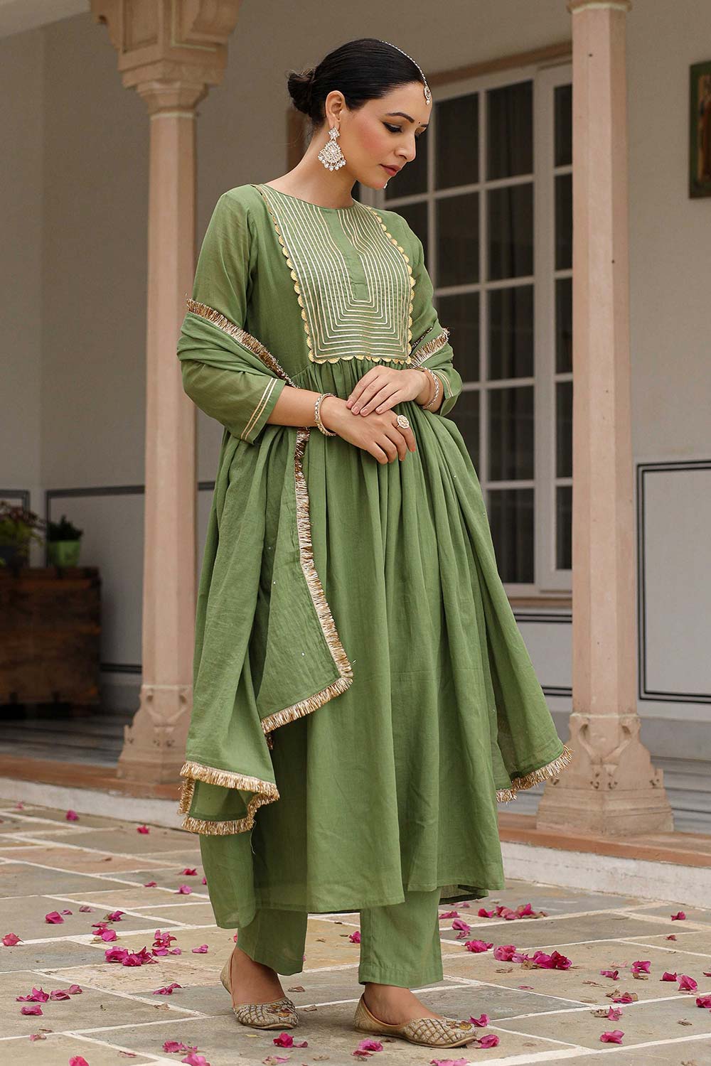 Light Green Cotton Solid Round Neck Anarkali Suit Set