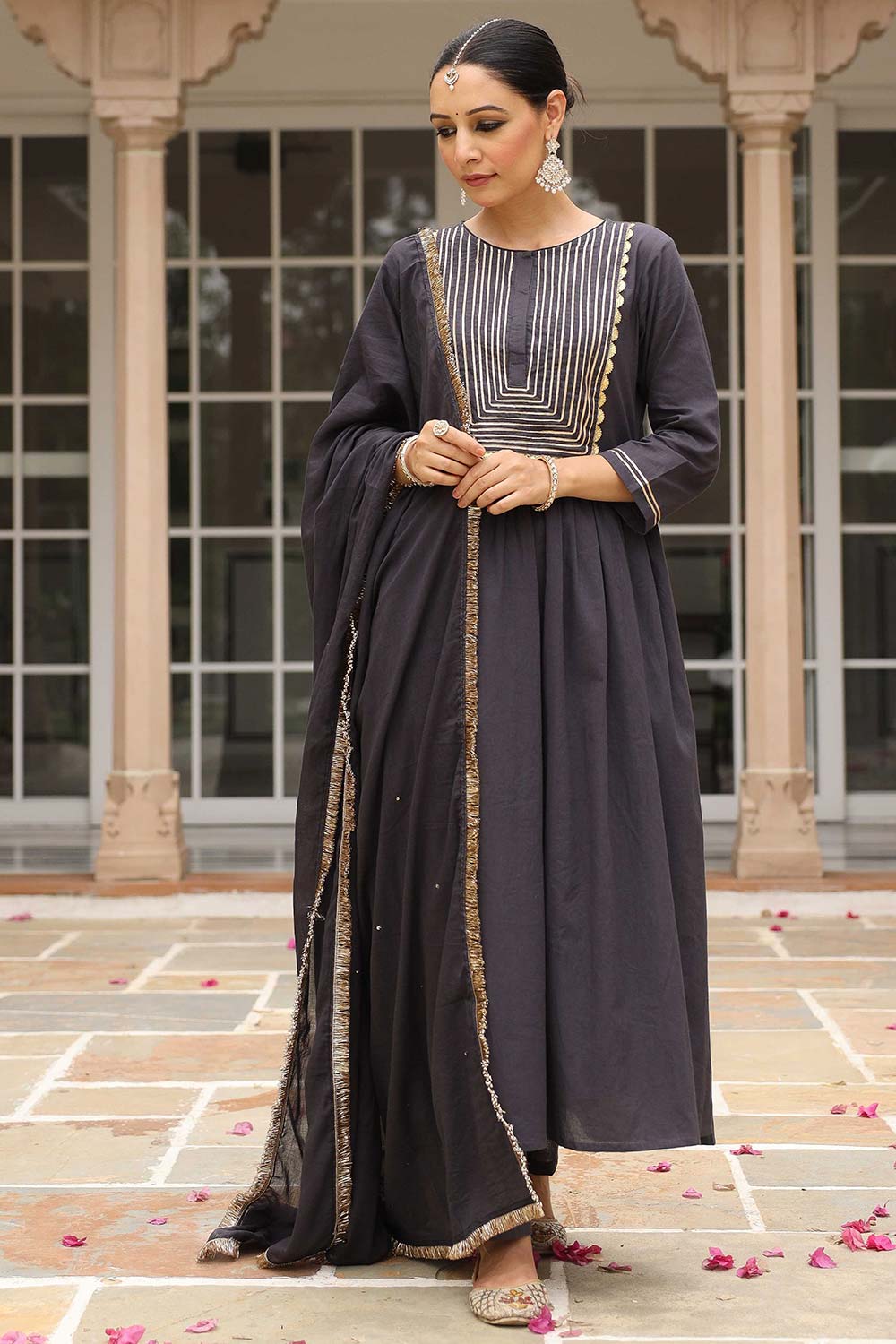 Black Cotton Solid Round Neck Anarkali Suit Set