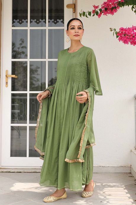 Light Green Cotton Solid Round Neck Suit Set