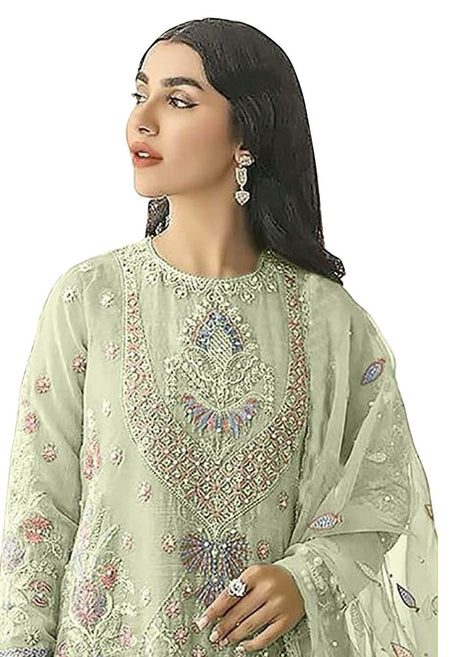 Women's Green Embroidered Georgette Pakistani Salwar Suit
