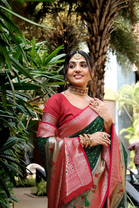 Women's Green Banarsi Soft Silk Zari Woven Saree