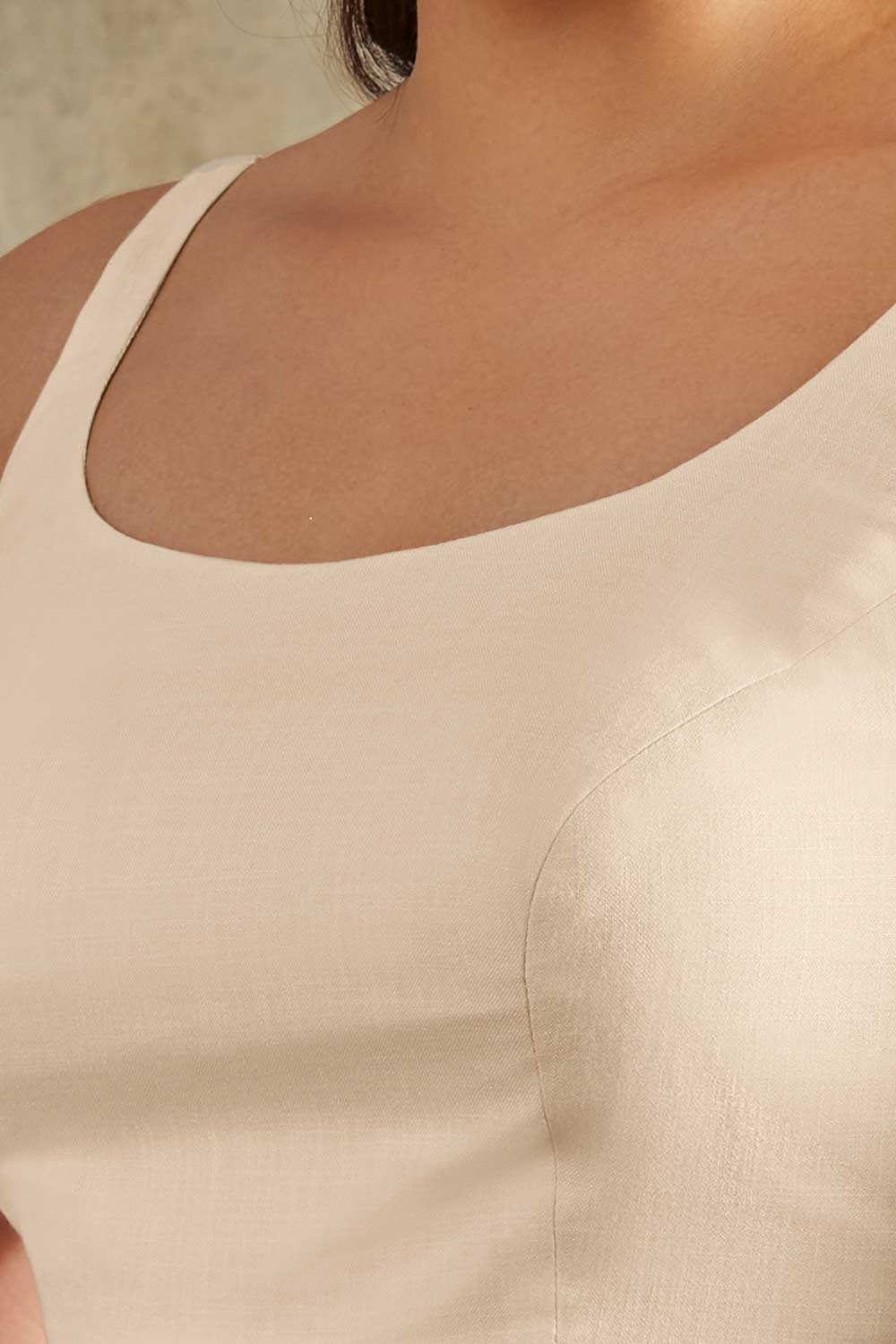 Women's Off White Linen Cotton Solid Padded Blouse