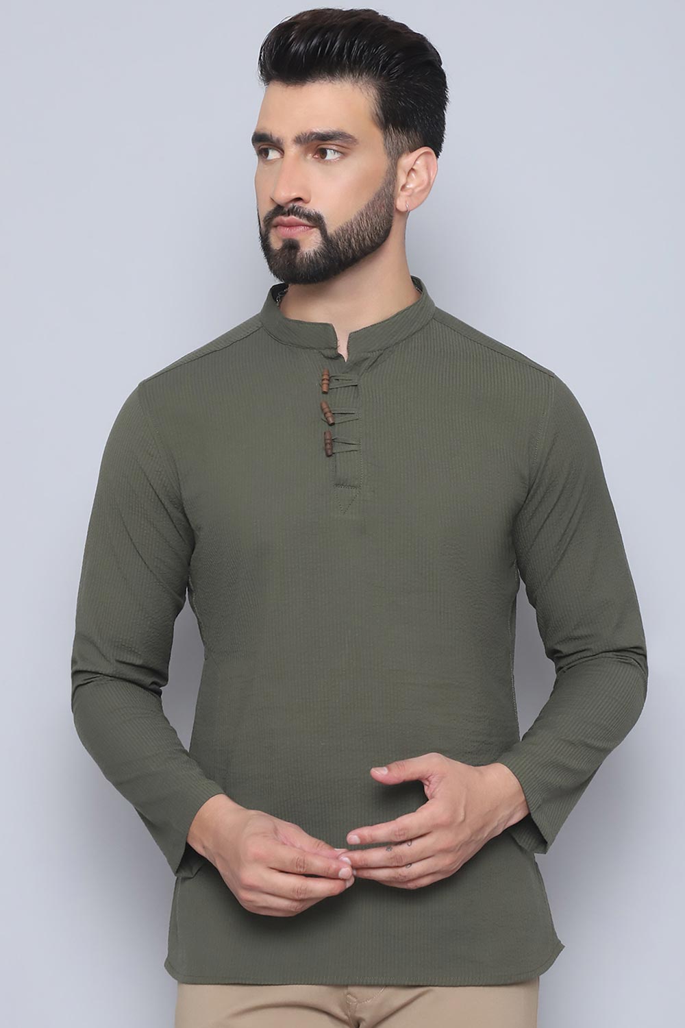 Men's Green Cotton Solid Short Kurta