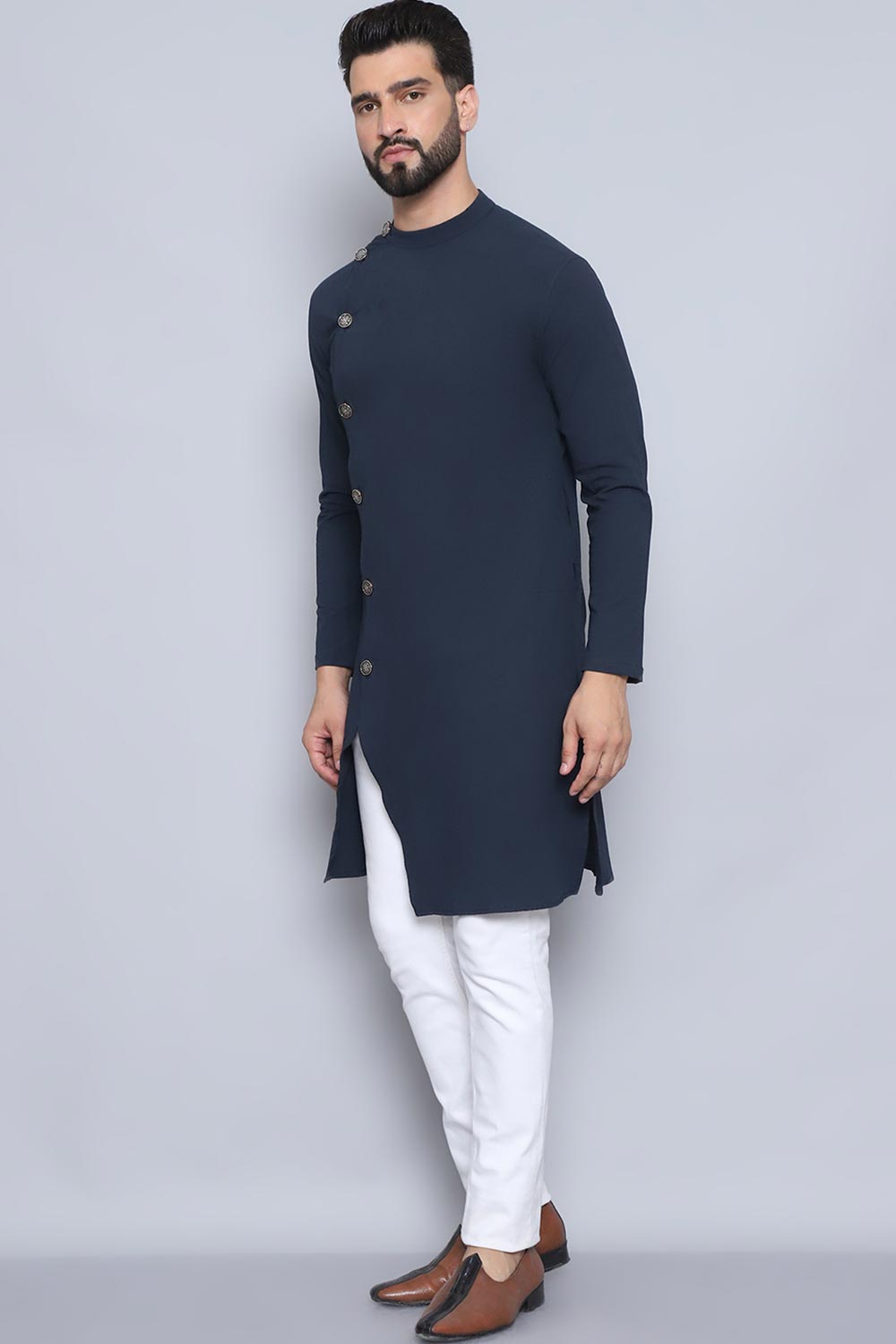 Men's Navy Blue Cotton Solid Long Kurta