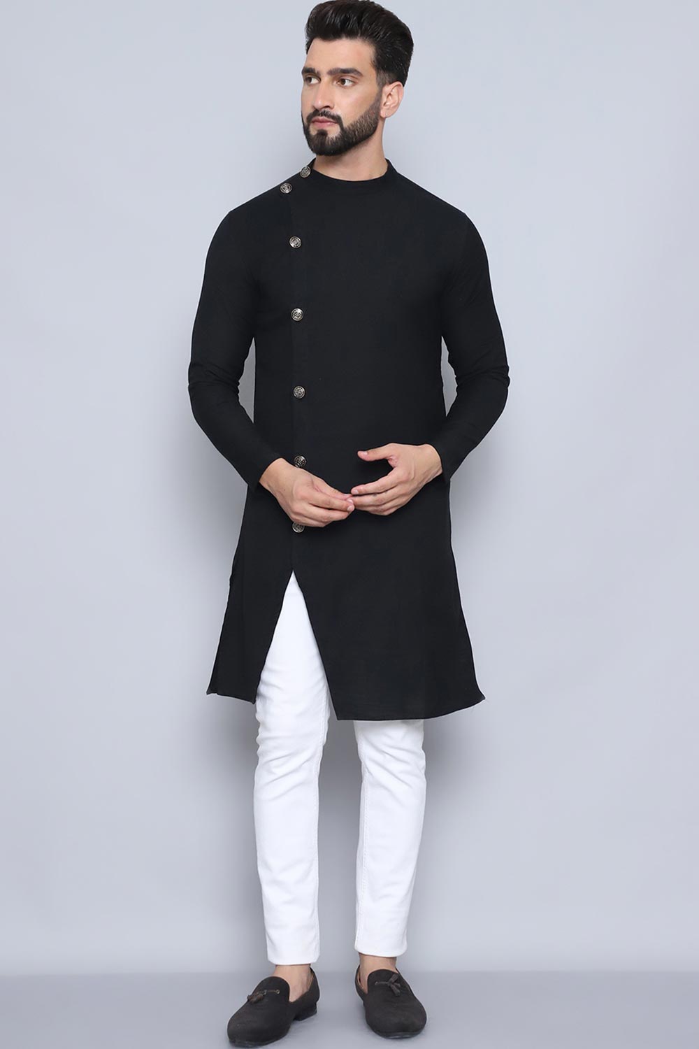 Men's Black Cotton Solid Long Kurta