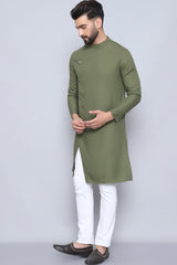 Men's Green Cotton Solid Long Kurta