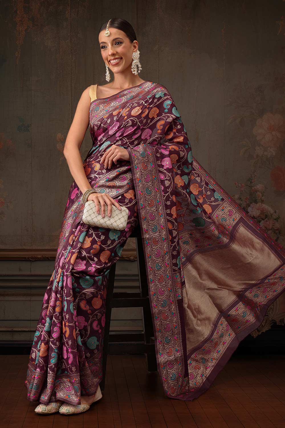 Wine Cotton Woven Thread Floral Saree