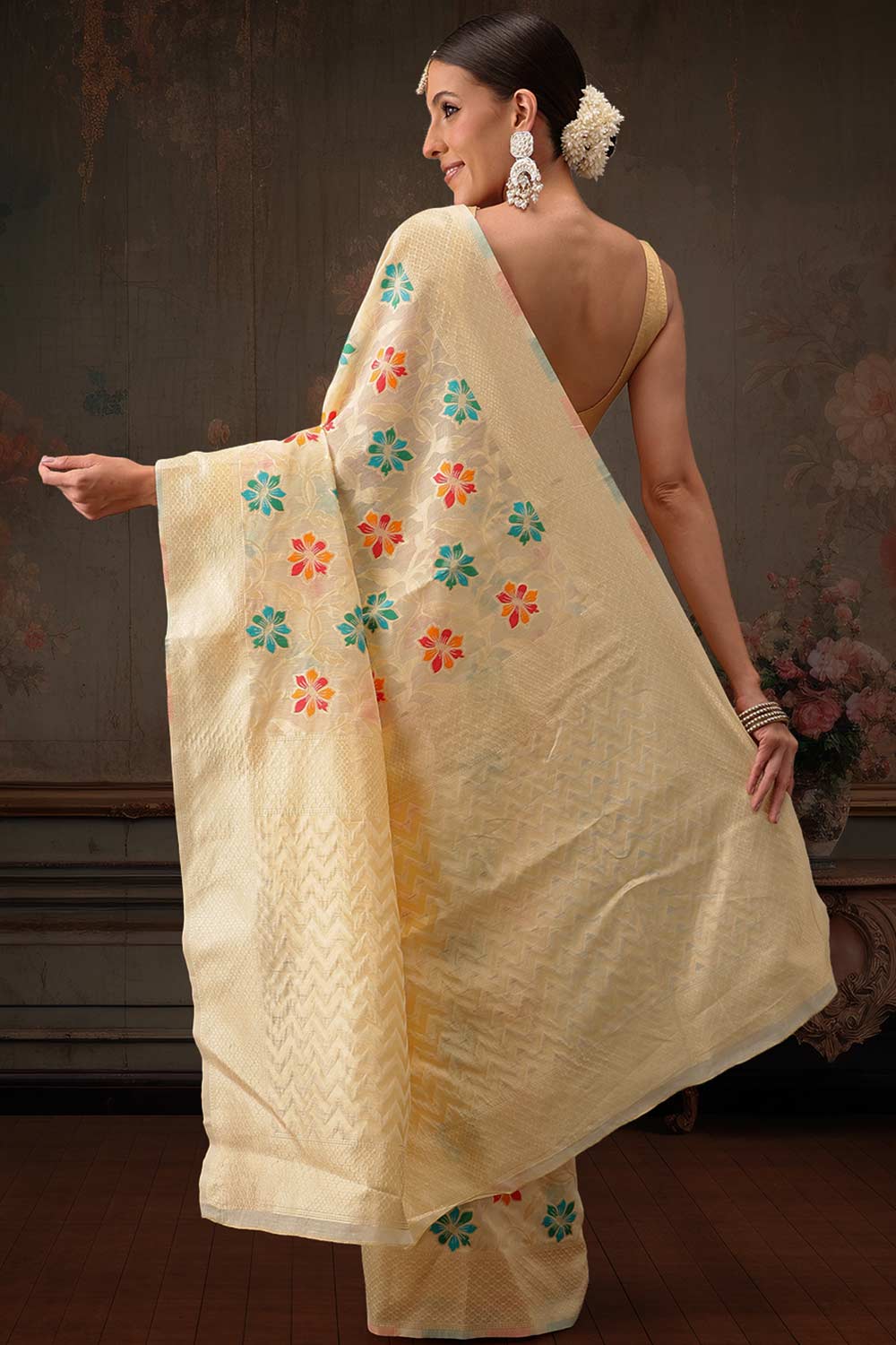 Beige Cotton Woven Thread Floral Saree