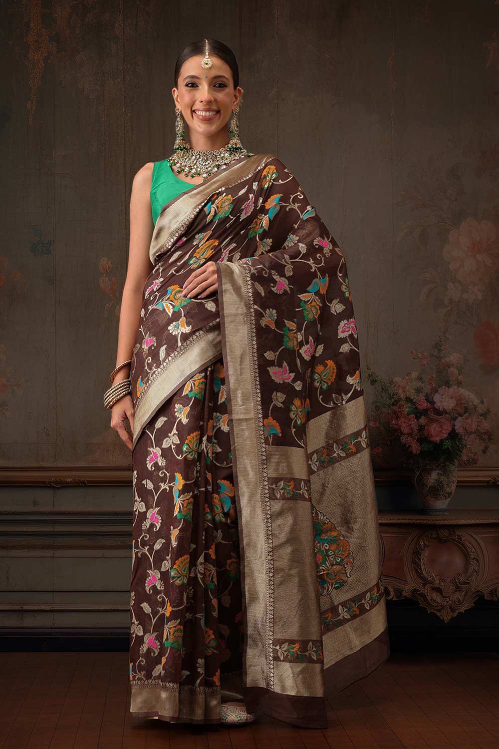 Brown Cotton Woven Thread Floral Saree