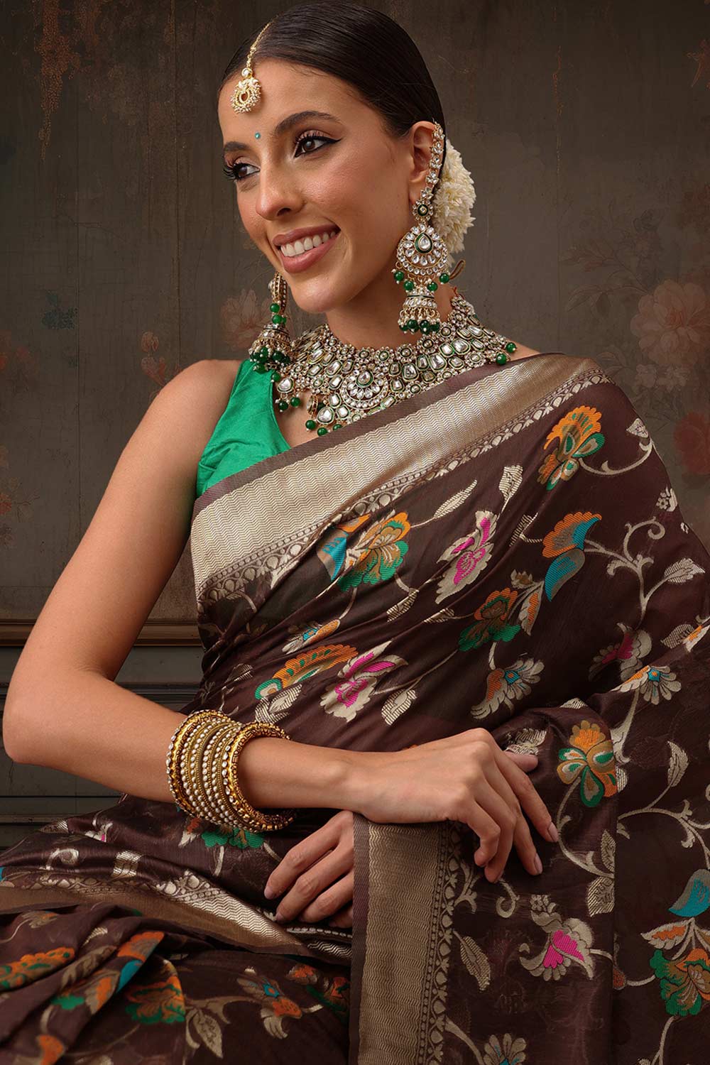 Brown Cotton Woven Thread Floral Saree