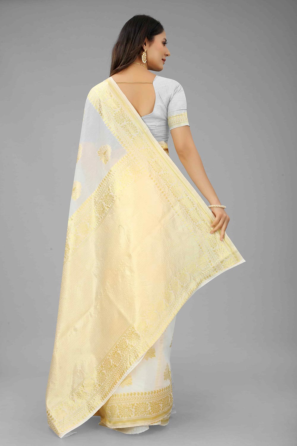 Pearl White Kanjivaram Art Silk Kasavu Saree