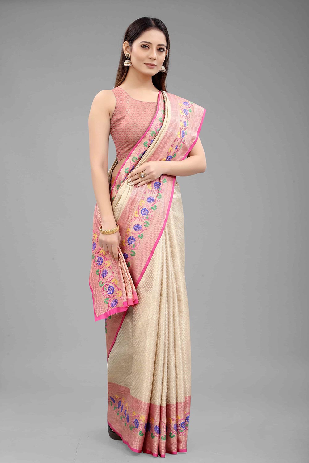 Kanjivaram Silk Woven Kasavu Saree