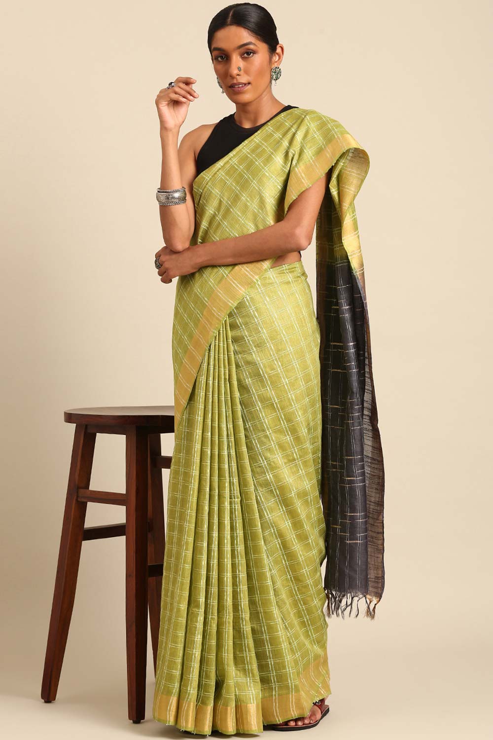 Green Silk Blend Woven Saree