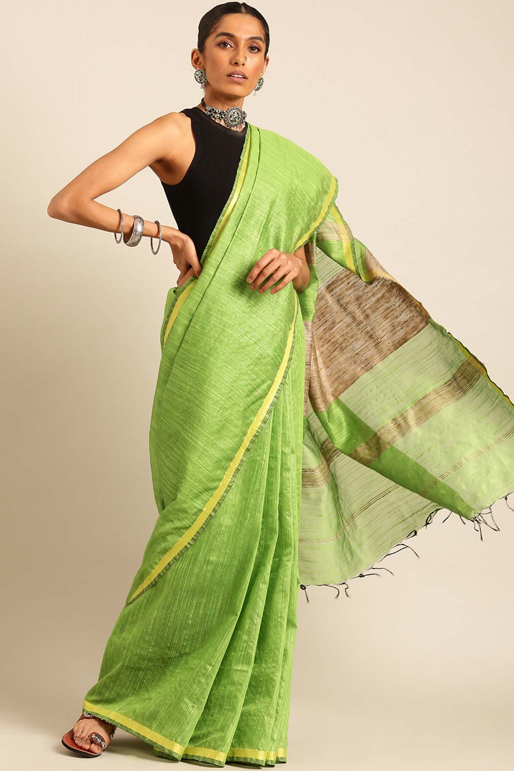 Green Silk Blend Woven Saree