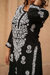 Zainab Chikankari set in black