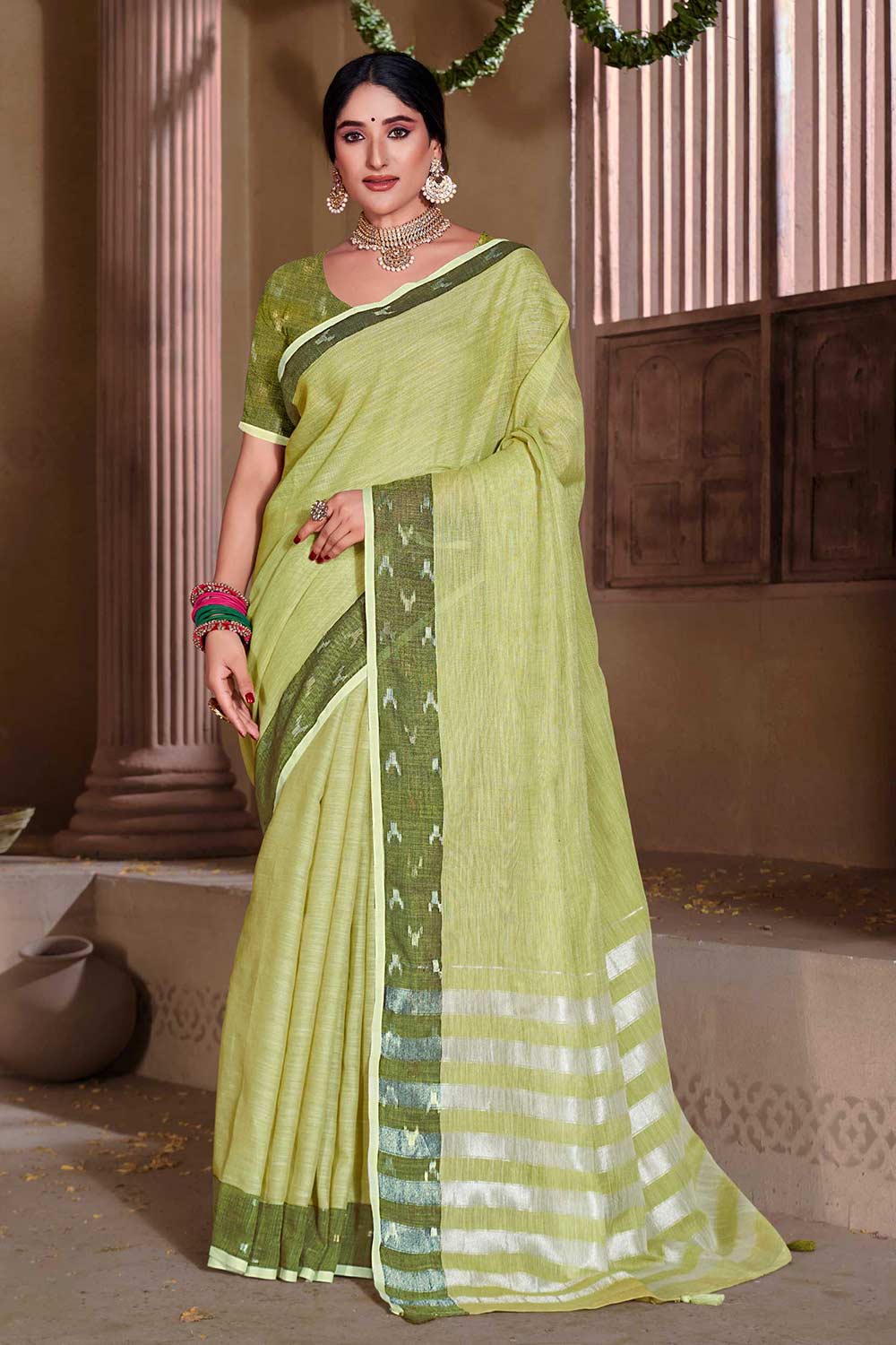 Green Linen Solid Saree