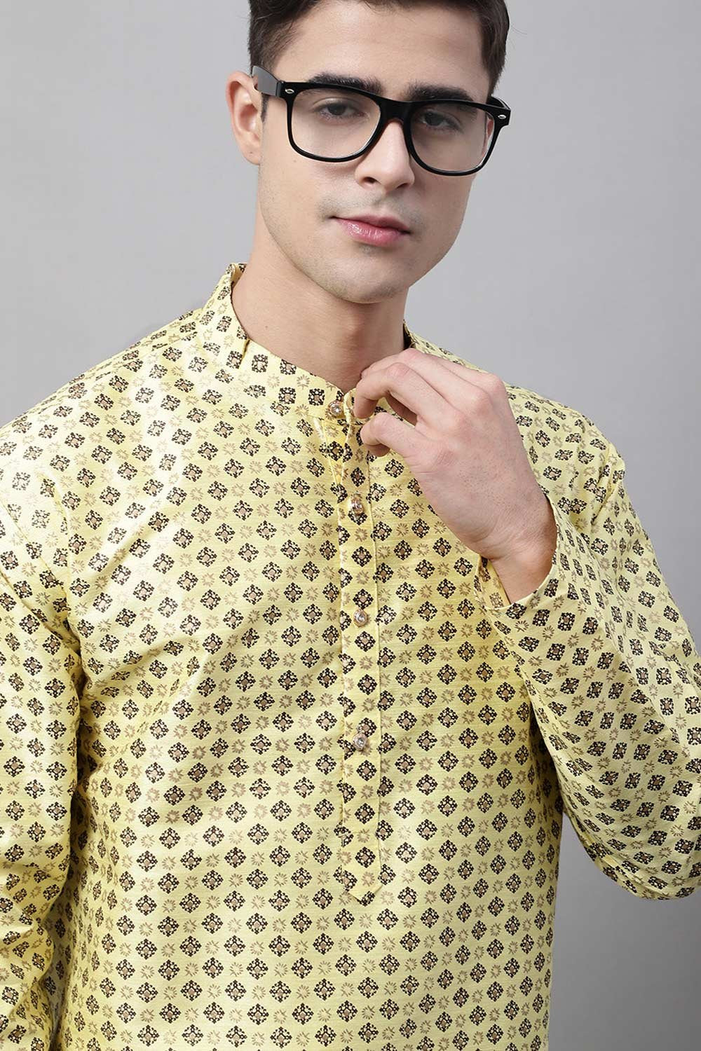 Men's Yellow Printed Silk Blend Kurta