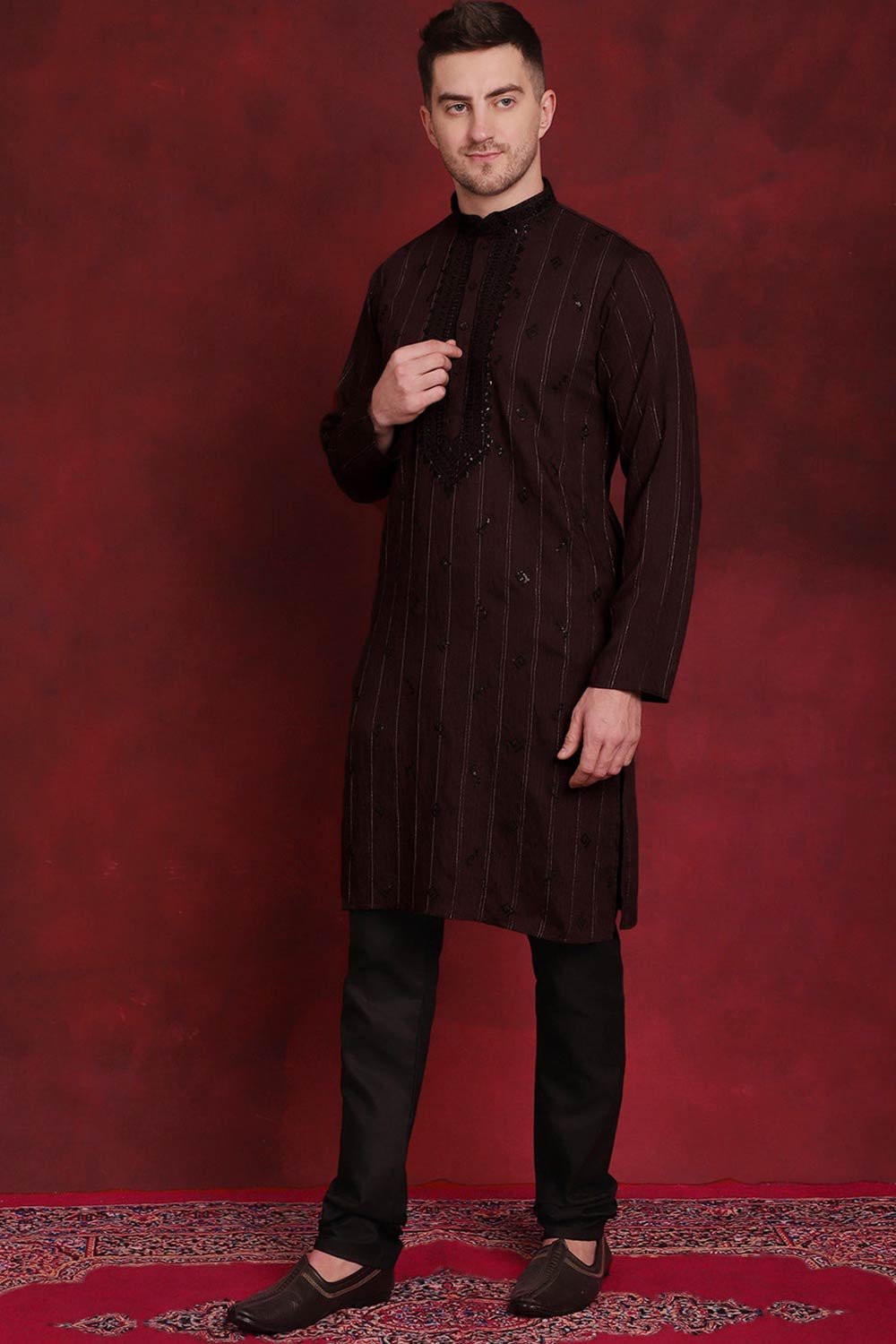 Men's Sequins Embroidered Kurta Pajama Set