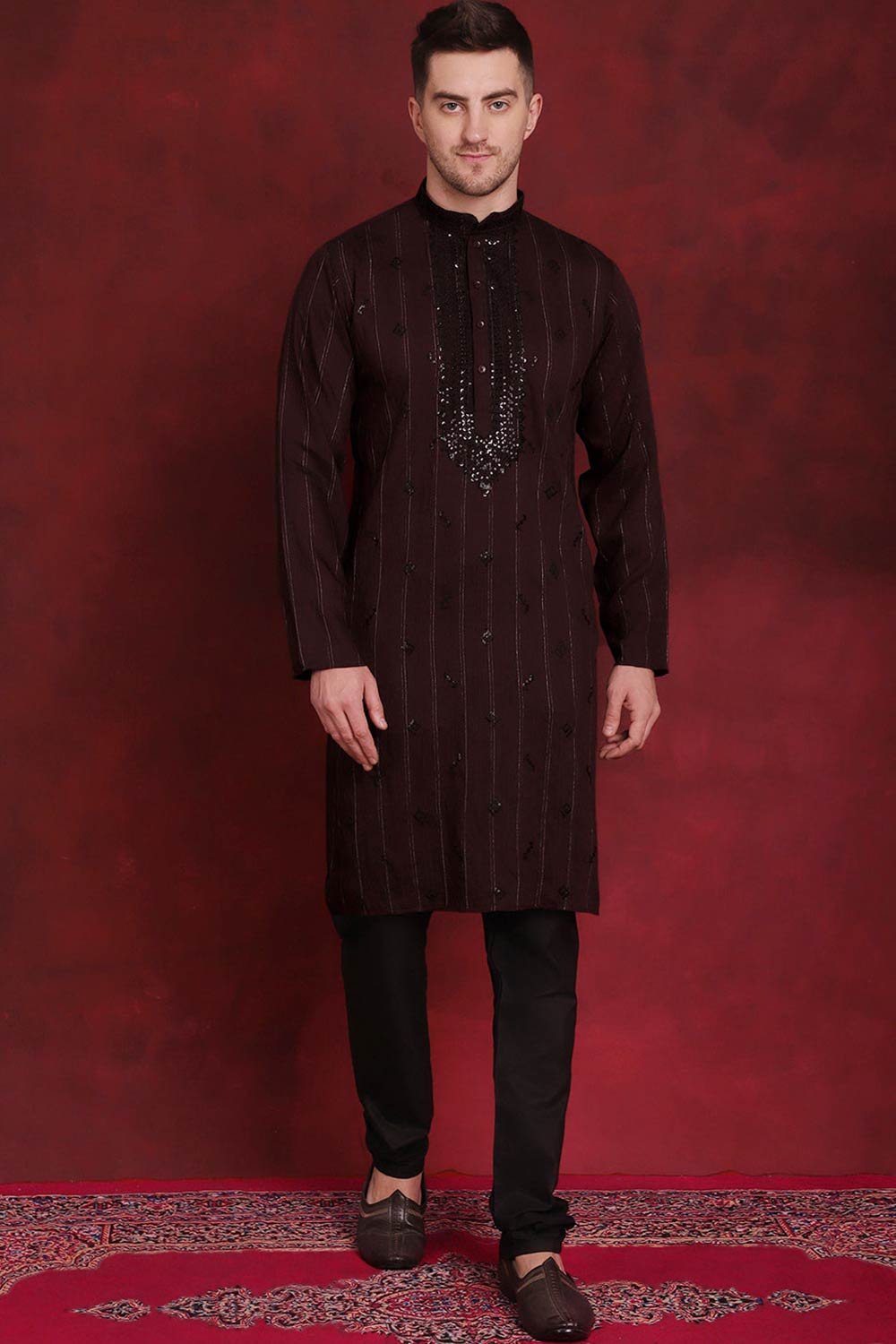 Men's Sequins Embroidered Kurta Pajama Set