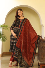 Black Ethnic Motifs Printed Paneled Rayon Blend Kurta