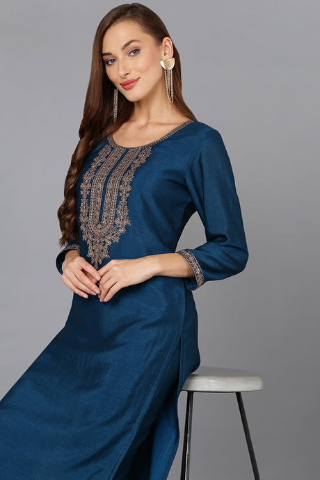 Teal Silk Blend Embroidered Kurta With Pant