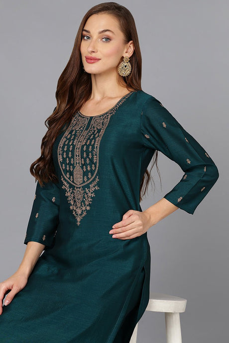 Green Silk Blend Embroidered Kurta With Pant
