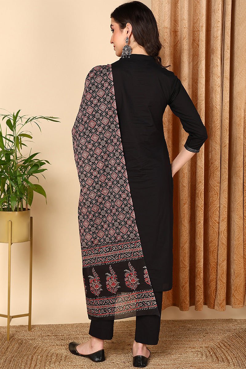 Black Cotton Solid Embroidered Straight Suit Set