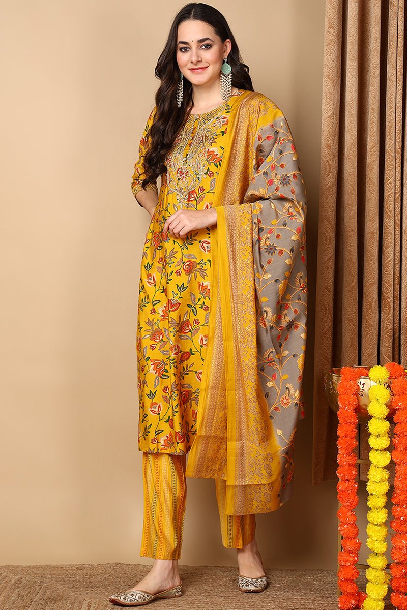 Yellow Silk Blend Floral Printed Straight Style Suit Set