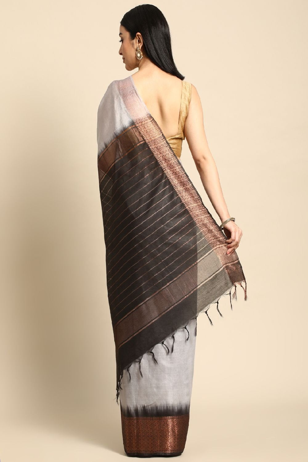 Grey Silk Blend Saree