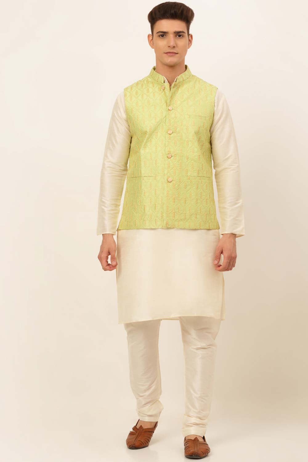 Men's Green Solid Kurta Pyjama With Nehru Jacket