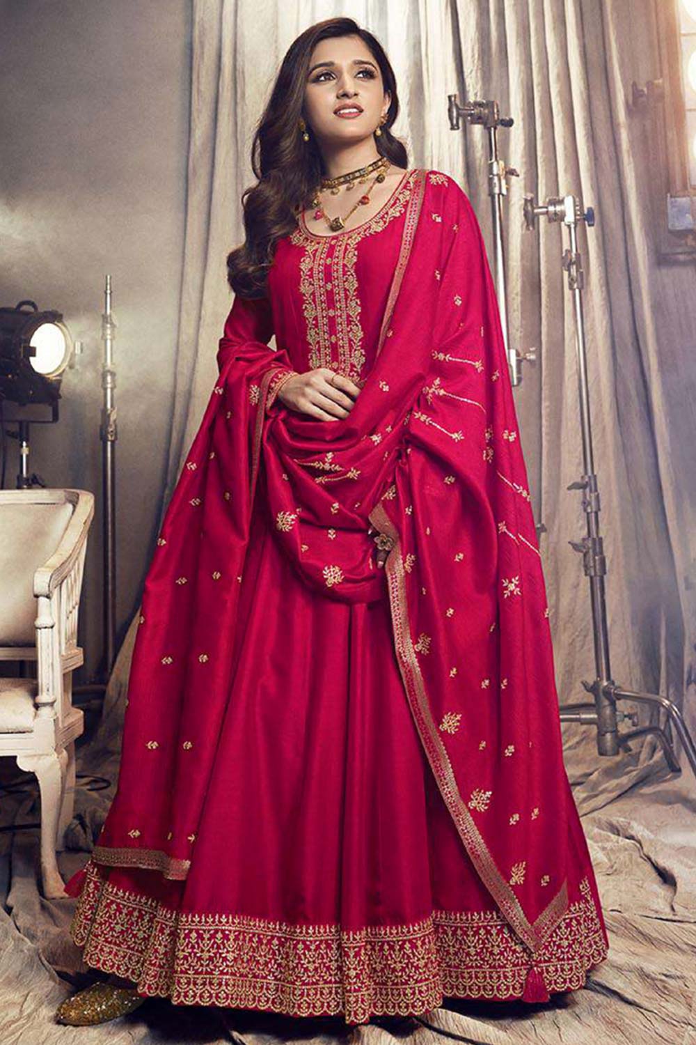 Red Silk Embroidered Full Sleeve Round Neck Anarkali Salwar Kameez