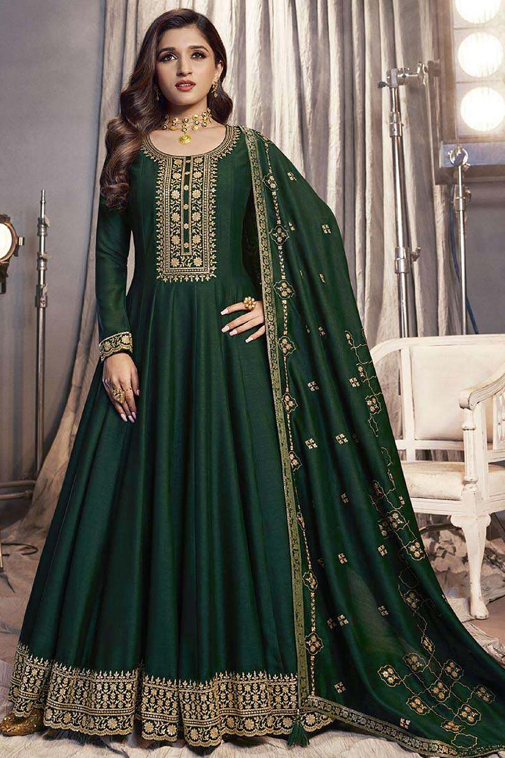 Green Silk Embroidered Full Sleeve Round Neck Anarkali Salwar Kameez