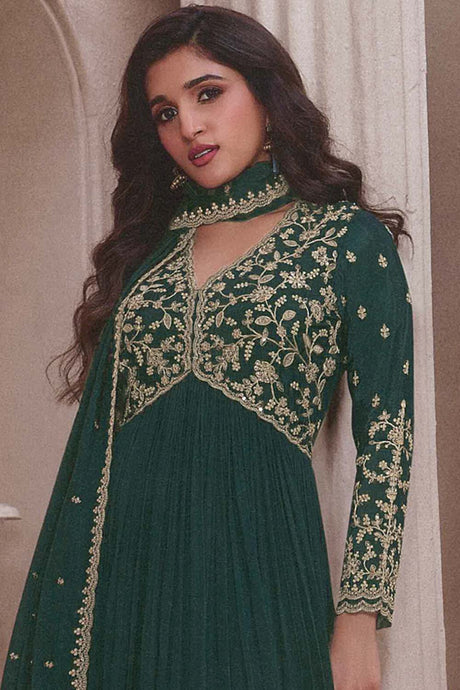 Green Silk Embroidered Full Sleeve Round Neck Pakistani Salwar Kameez